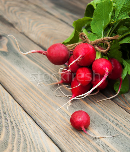 增加至灯箱 商业照片 #6062037fresh organic radish 由      上线自