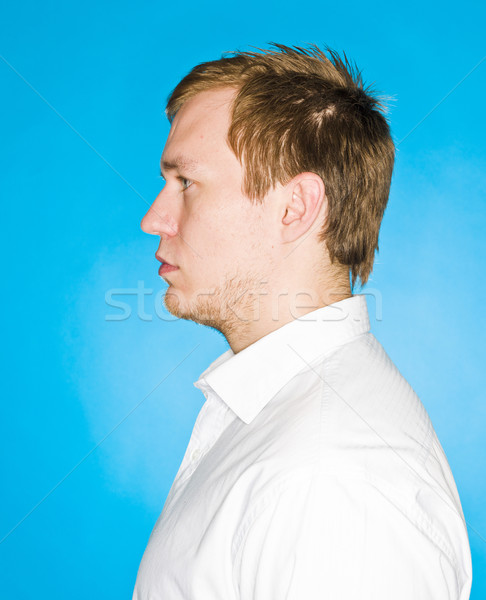 商业照片: 年轻人 · 肖像 · 蓝色 · 男子 ·男· 孤立 / portrait
