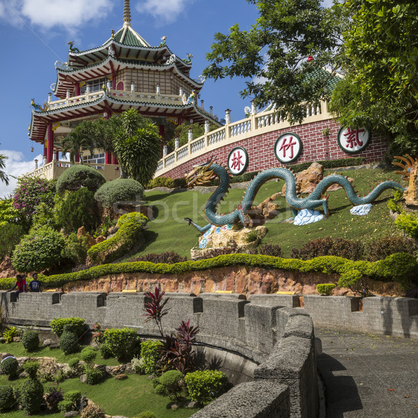 商业照片: 宝塔 ·龙· 雕塑 · 寺庙 ·水· 性质