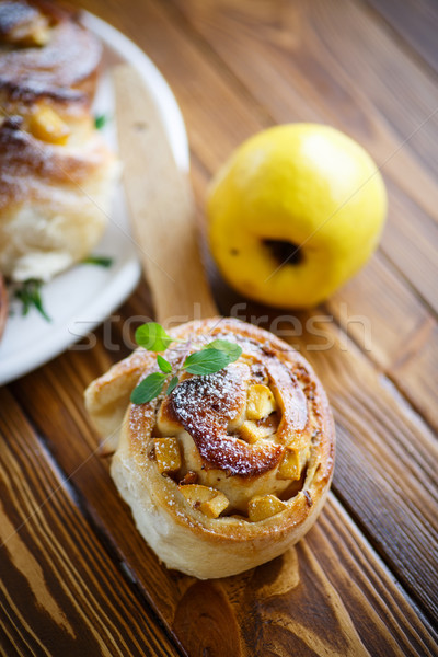 商业照片 甜 桲 表 水果 蛋糕 sweet rolls with