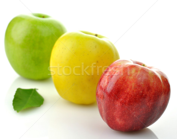 黄色 苹果 食品 性质 green red and yellow apples