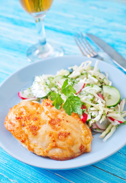 鸡胸肉    沙拉    晚餐    肉类    西红柿    白 / chicken breast