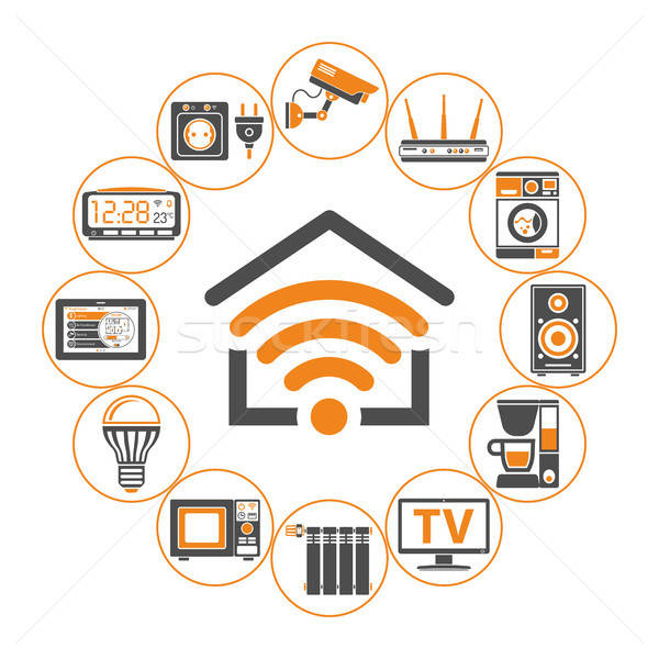 Inteligent acasă Internet lucrurile casă Imagine de stoc © -TAlex-
