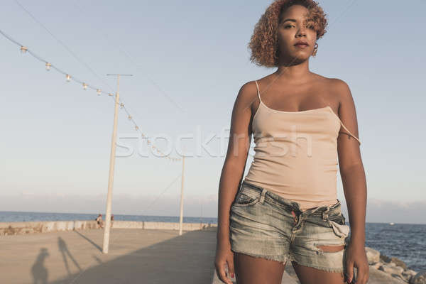 Zdjęcia stock: Kobieta · szorty · plaży · Barcelona · piękna