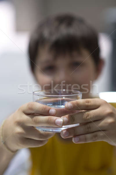 Gyermek pohár merő víz kéz boldog Stock fotó © 2Design