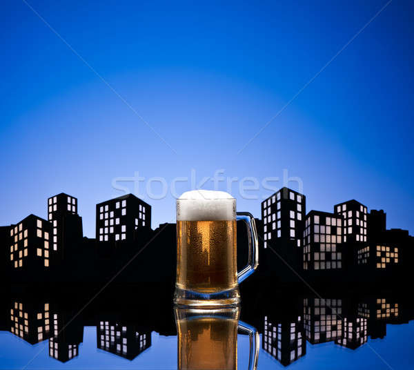Metropole Lagerbier Bier Farbe Skyline Party Stock foto © 3523studio