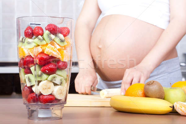 Embarazo nutrición mujer embarazada frutas alimentos manzana Foto stock © 3dvin