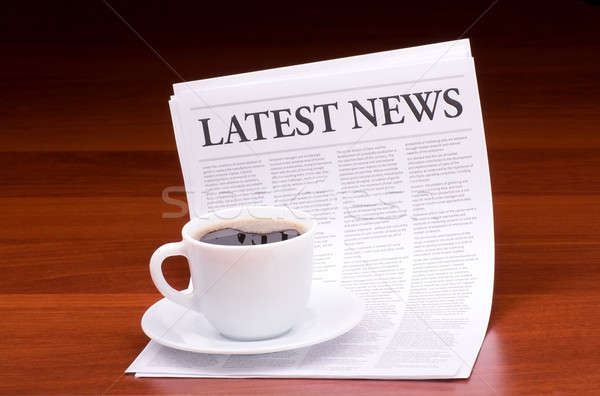 Zeitung News Tabelle Büro Kaffee drucken Stock foto © a2bb5s