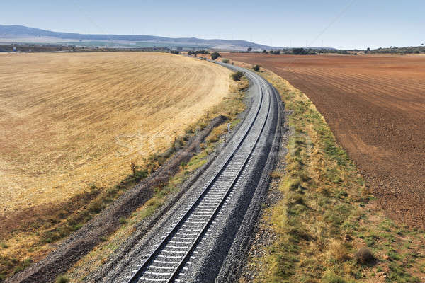 Feroviar ţară lateral însorit spaniol oraş Imagine de stoc © ABBPhoto