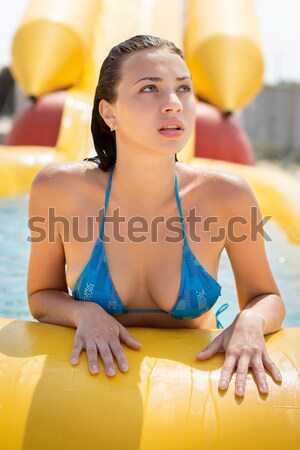 Jóvenes desnuda mujer jugando mojado pelo Foto stock © acidgrey