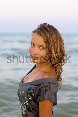 улыбаясь подростка девушка влажный платье портрет женщину Сток-фото © acidgrey