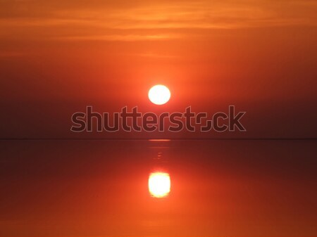 紅色 日落 以上 安詳 海灣 商業照片 © acidgrey