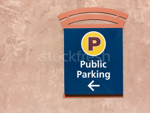 Public parcare semna oraş oraş afaceri Imagine de stoc © actionsports