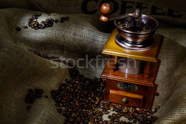 [[stock_photo]]: Café · moulin · fèves · toile · de · jute · still · life · bois