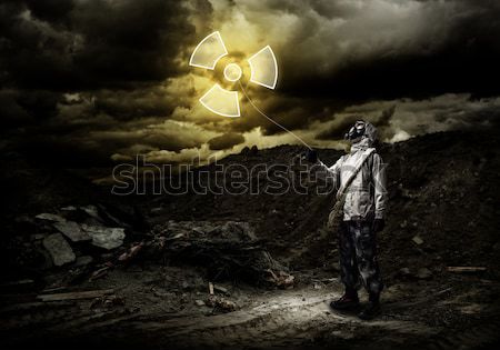 放射性 災難 男子 氣球 手 面膜 商業照片 © adam121