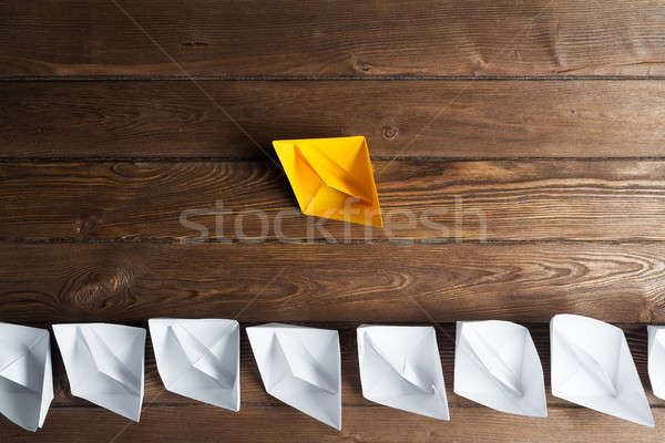 Działalności zestaw origami łodzi drewniany stół Zdjęcia stock © adam121