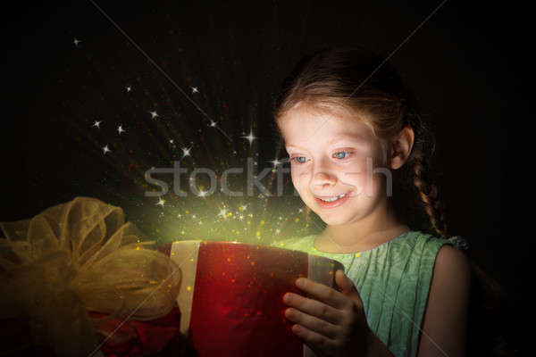 Noël fille boîte magie lumière miracle Photo stock © adam121