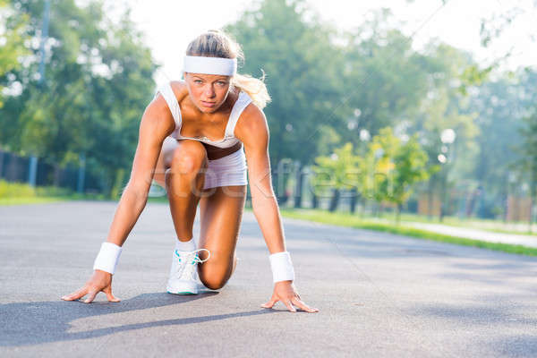 Foto d'archivio: Atleta · inizio · runner · outdoor · piedi