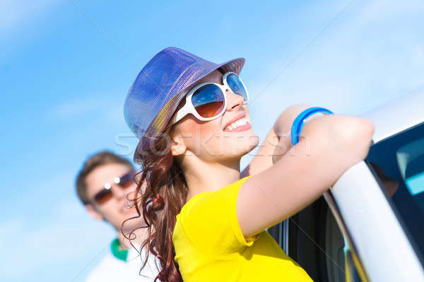 Jungen Sonnenbrillen hat Auto Stock foto © adam121