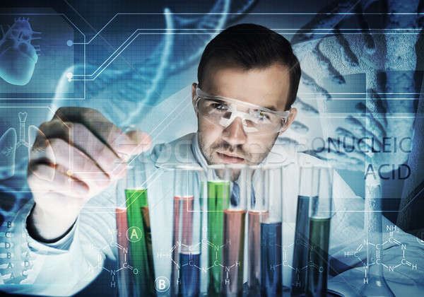 Retrato concentrado masculina científico de trabajo laboratorio Foto stock © adam121