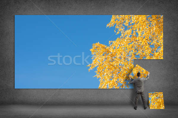 Zdjęcia stock: Biznesmen · obraz · Błękitne · niebo · żółty · pozostawia · niebo