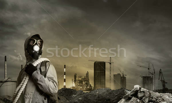 Post apocalyptique avenir homme survivant masque à gaz [[stock_photo]] © adam121