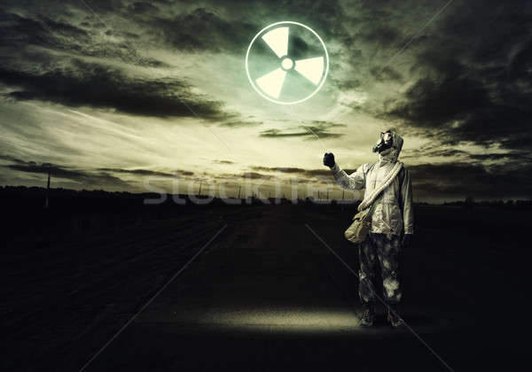 Radioactividad catástrofe hombre globo manos máscara Foto stock © adam121