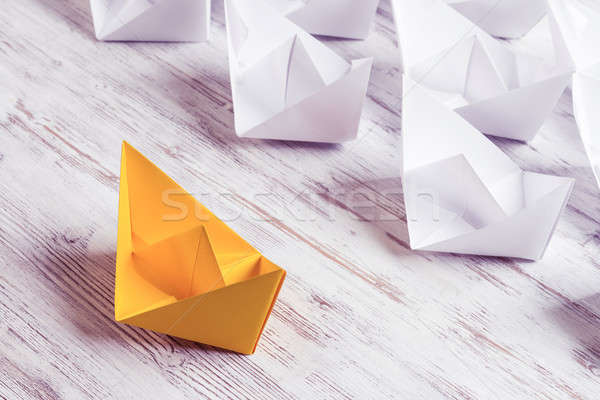 Stockfoto: Business · leiderschap · witte · kleur · papier · boten