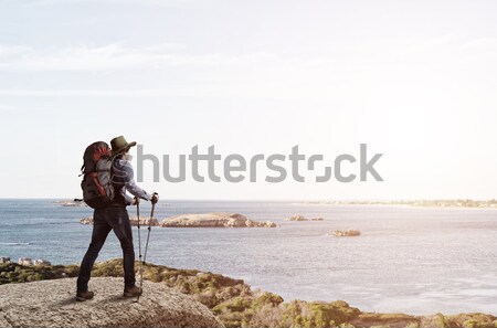 Stock fotó: Trekking · kirándulás · fiatal · nő · természetjáró · sétál · gyönyörű