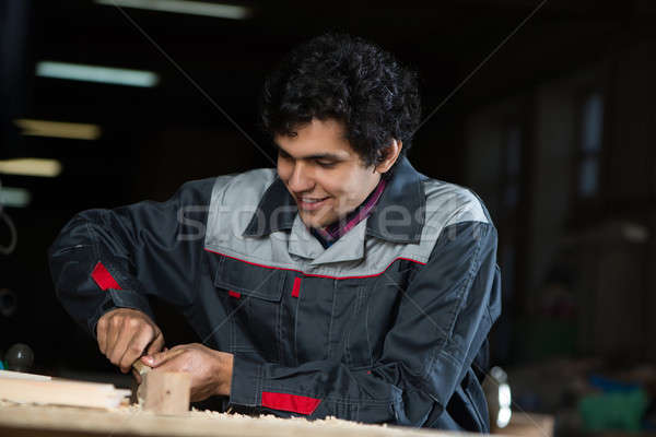 Foto d'archivio: Falegname · lavoro · giovani · artigiano · uniforme · lavoro