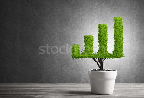 Investitie venituri creştere copac oală mic Imagine de stoc © adam121