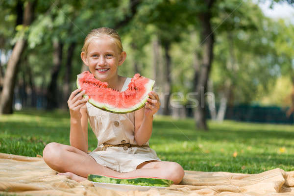 Stockfoto: Kid · watermeloen · plakje · cute · meisje · vergadering