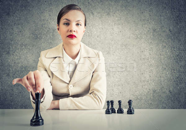 業務 嚴重 漂亮的女人 坐在 播放 商業照片 © adam121