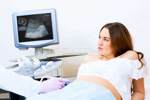 Foto d'archivio: Donna · incinta · reception · medico · giovani · attrattivo · salute