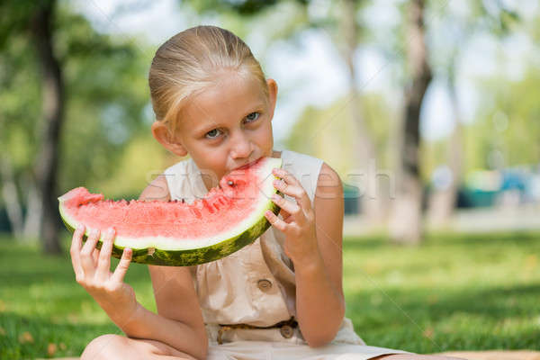 [[stock_photo]]: Kid · pastèque · tranche · cute · fille · séance