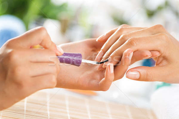 Manicure procedura kobieta salon paznokci zdrowia Zdjęcia stock © adam121