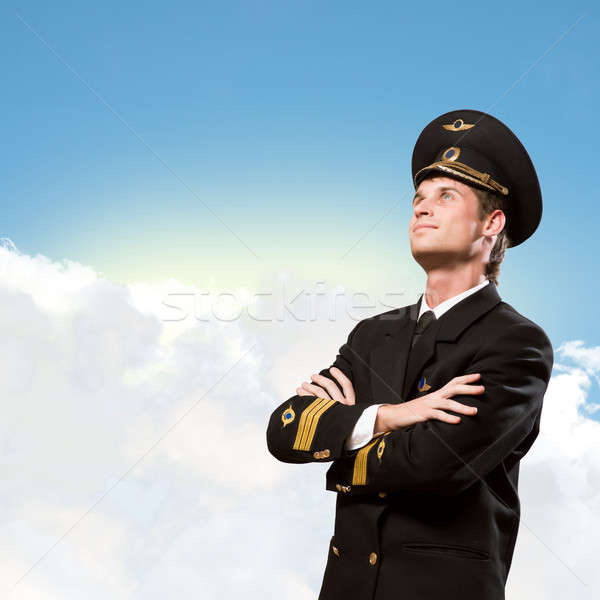 Pilóta űrlap keresztbe tett kar karok összehajtva égbolt Stock fotó © adam121
