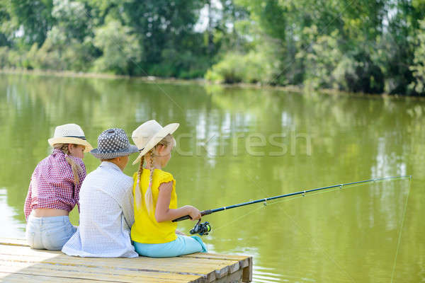 Stock fotó: Nyár · halászat · hátulnézet · három · gyerekek · ül