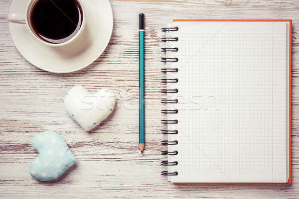 Vallomás valentin nap kávéscsésze jegyzettömb ceruza kettő Stock fotó © adam121