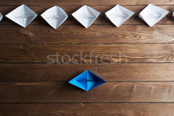 Działalności zestaw origami łodzi drewniany stół Zdjęcia stock © adam121