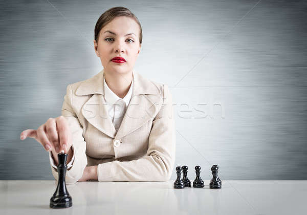Tactiek business ernstig mooie vrouw vergadering spelen Stockfoto © adam121