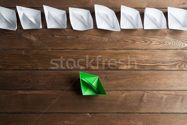 Działalności zestaw origami łodzi drewniany stół Zdjęcia stock © adam121