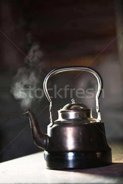 38,115 Boiling Teapot Royalty-Free Images, Stock Photos & Pictures