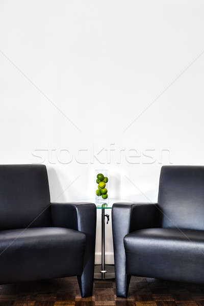 Modern interior cameră alb perete spaţiu Imagine de stoc © aetb