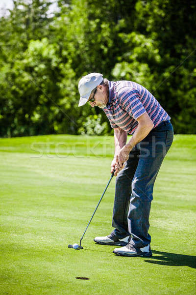 Volwassen golfer golfbaan gras natuur stress Stockfoto © aetb