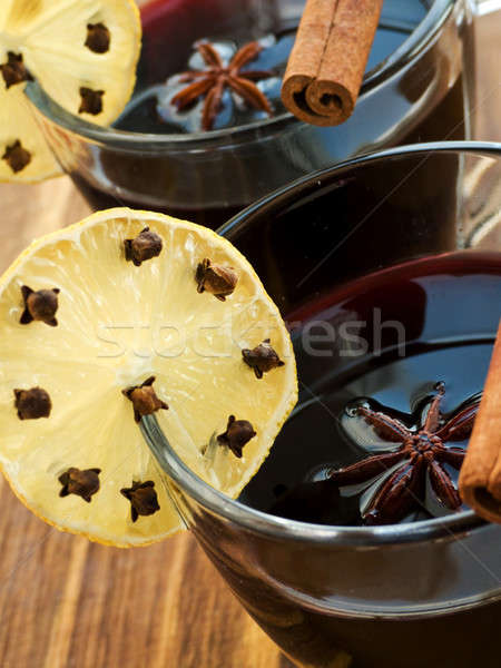 Vino fetta limone spezie poco profondo Foto d'archivio © AGfoto