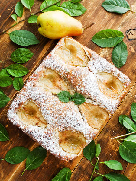Süß Birne pie frischen gebacken seicht Stock foto © AGfoto