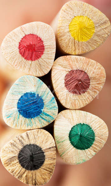 Crayons macro vue rangée couleur bois Photo stock © AGorohov