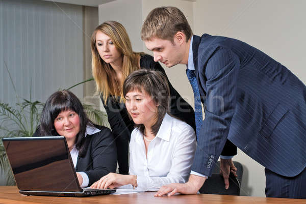 Stockfoto: Zakenman · kantoor · leidend · team · zakenlieden · werken