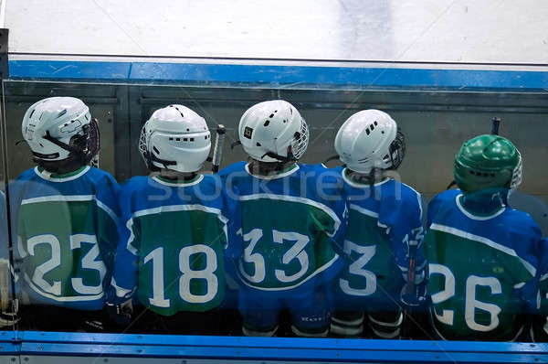 Nino hockey ninos espera tiempo jugar Foto stock © Aikon